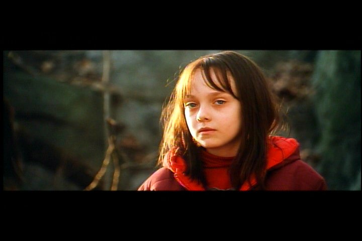 lovely-dakota-hide-seek-dvd-seeing-cave-11.jpg