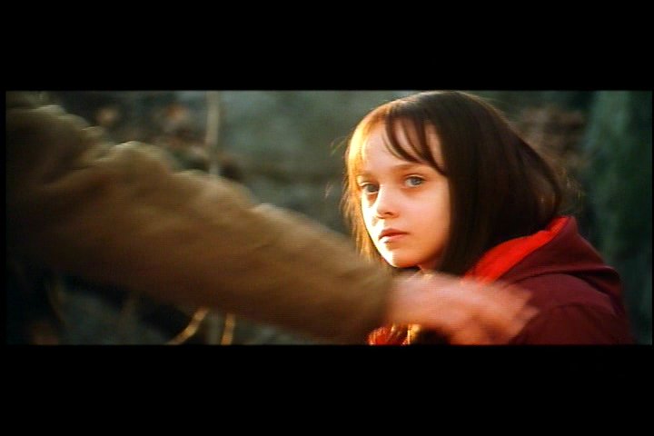 lovely-dakota-hide-seek-dvd-seeing-cave-13.jpg