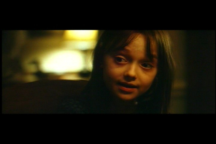 lovely-dakota-hide-seek-dvd-deleted-scene-trying-15.jpg