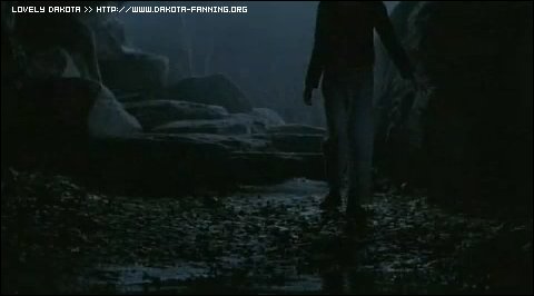 lovely-dakota-hide-seek-japanese-trailer-08.jpg
