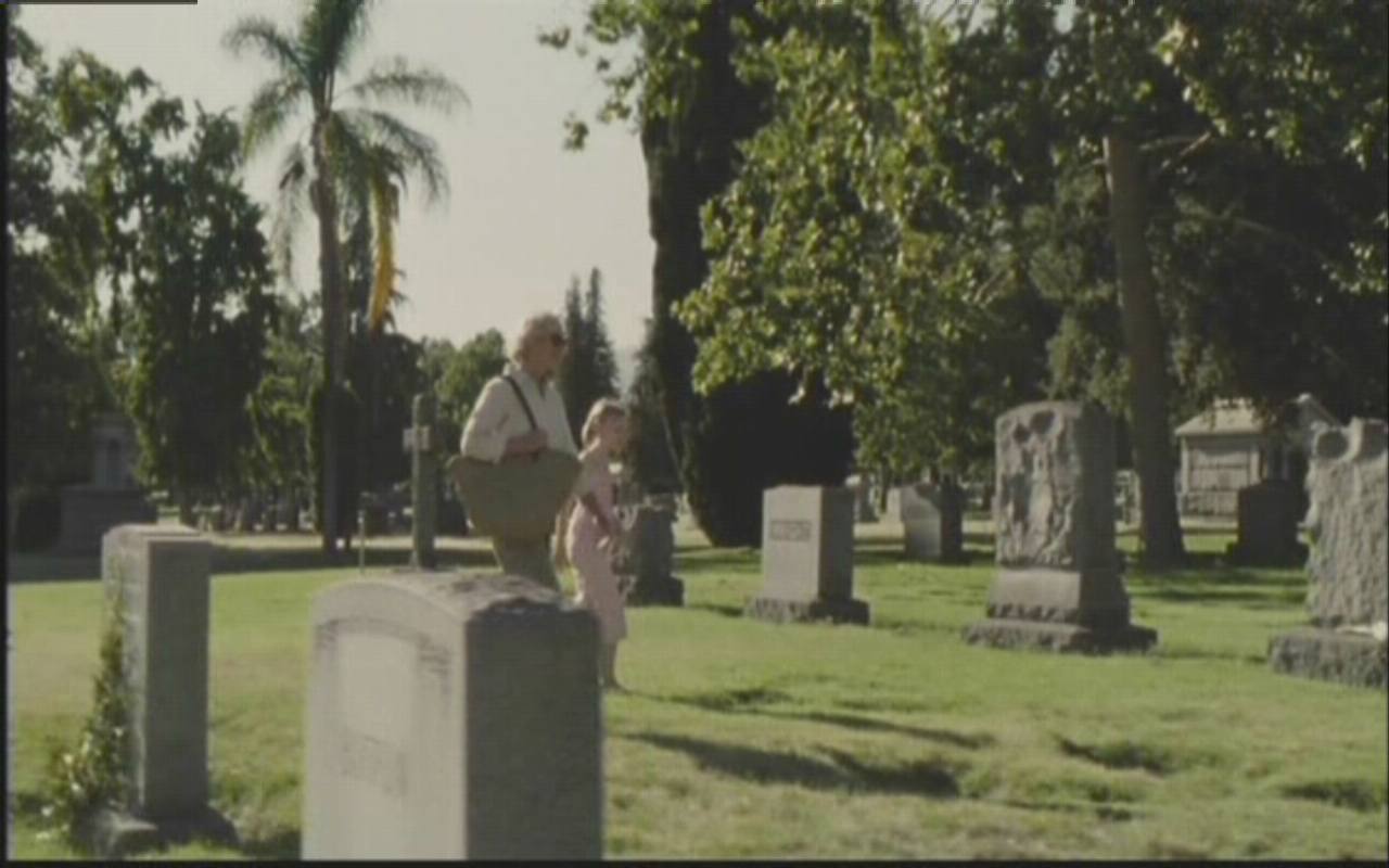 lovely-dakota-nine-lives-screen-capture-002.jpg