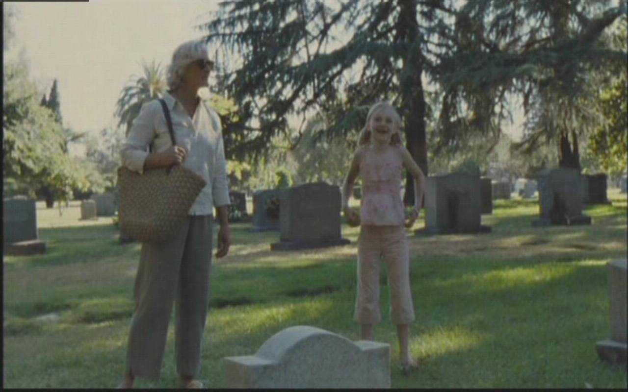 lovely-dakota-nine-lives-screen-capture-022.jpg