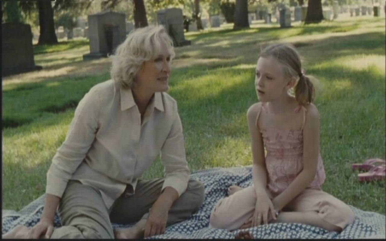 lovely-dakota-nine-lives-screen-capture-036.jpg