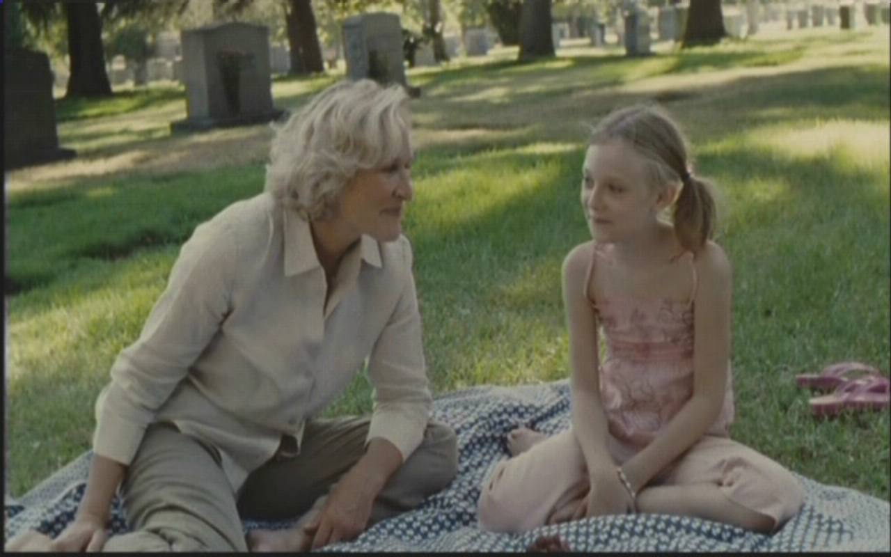 lovely-dakota-nine-lives-screen-capture-040.jpg