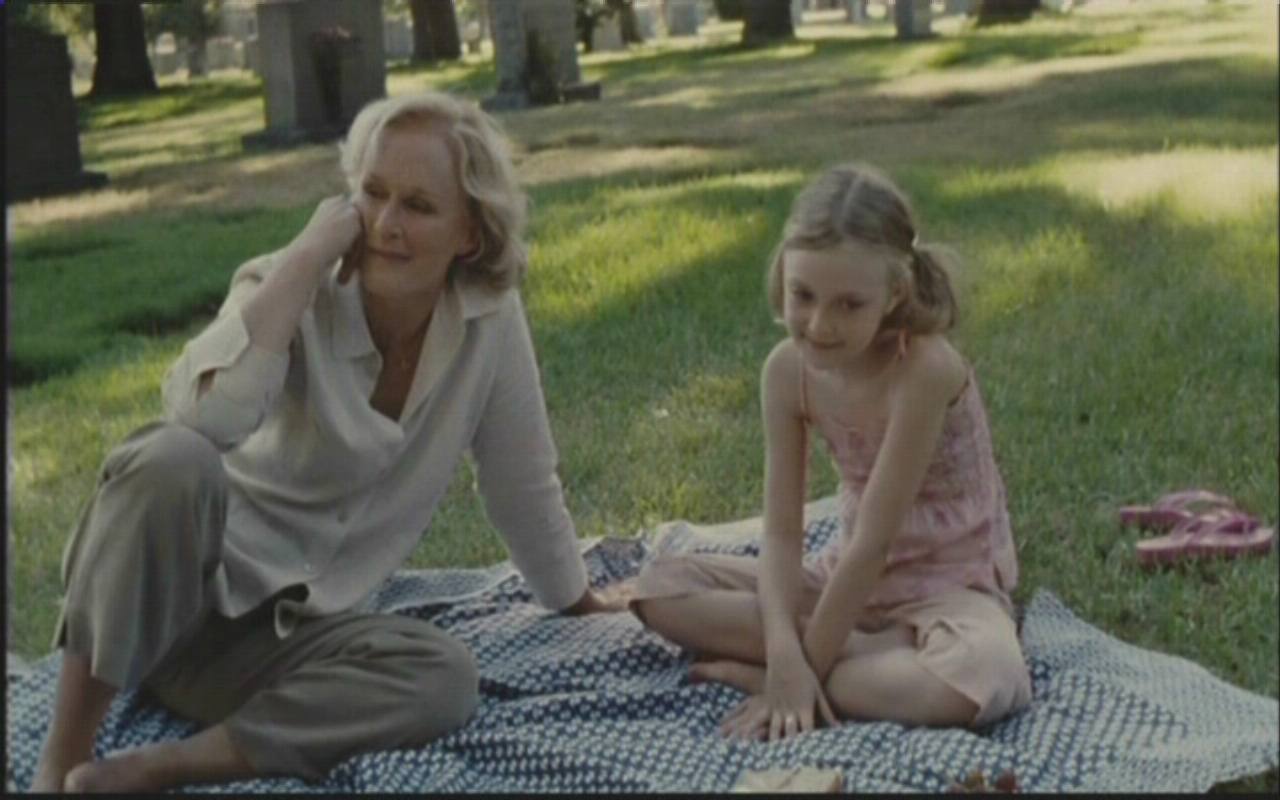 lovely-dakota-nine-lives-screen-capture-054.jpg