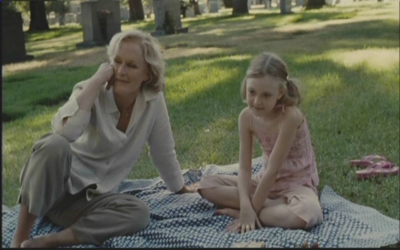 lovely-dakota-nine-lives-screen-capture-055.jpg