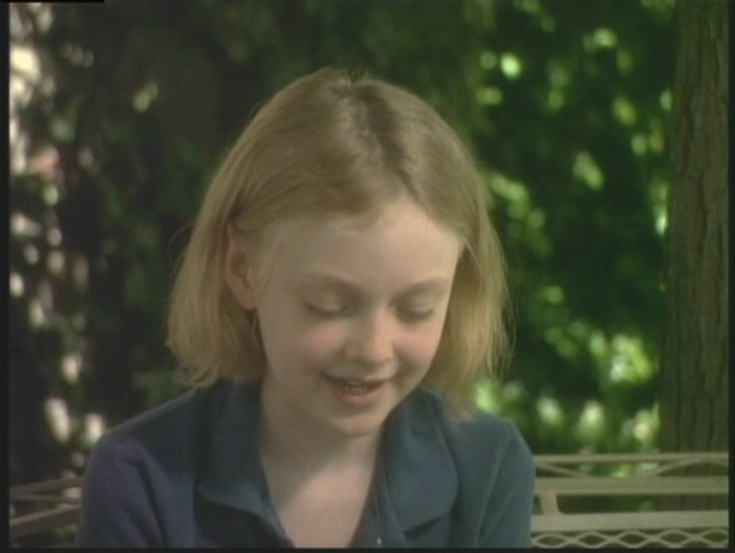 lovely-dakota-nine-lives-dvd-interview-55.jpg