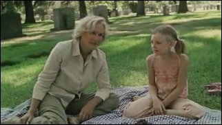 lovely-dakota-nine-lives-trailer-10.jpg