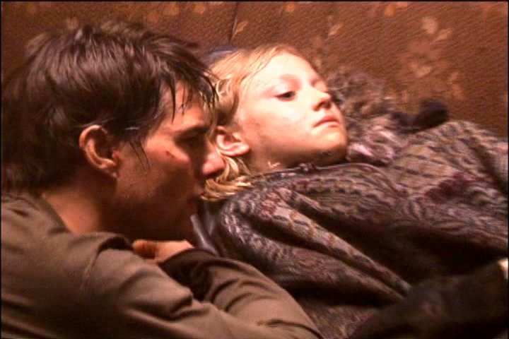 lovely-dakota-war-worlds-dvd-west-cost-destruction-029.jpg