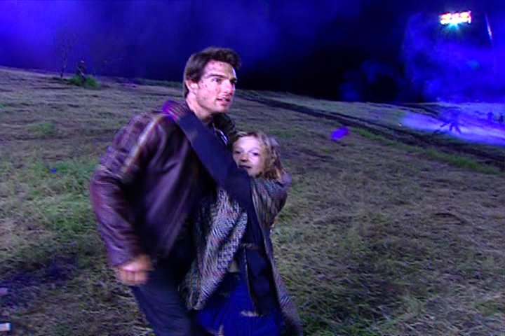lovely-dakota-war-worlds-dvd-west-cost-war-77.jpg