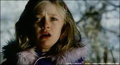 lovely-dakota-war-worlds-japanese-teaser-06.jpg