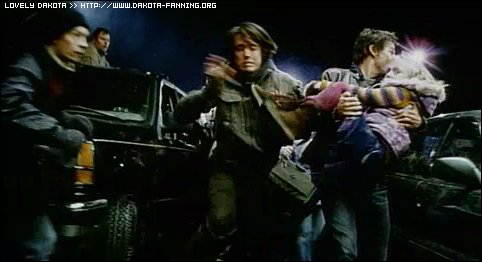 lovely-dakota-war-worlds-japanese-teaser-11.jpg