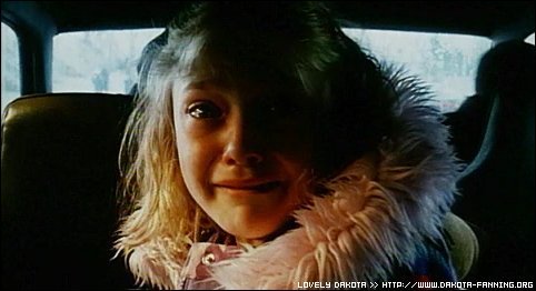 lovely-dakota-war-worlds-japanese-teaser-15.jpg