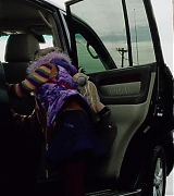 lovely-dakota-war-worlds-screen-capture-010.jpg
