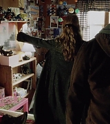 lovely-dakota-war-worlds-screen-capture-032.jpg