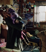 lovely-dakota-war-worlds-screen-capture-036.jpg