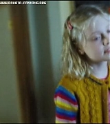 lovely-dakota-war-worlds-teaser-30.jpg