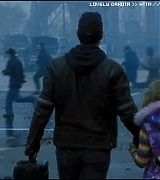 lovely-dakota-war-worlds-teaser-34.jpg