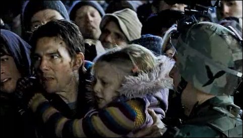 lovely-dakota-war-worlds-theatrical-trailer-25.jpg