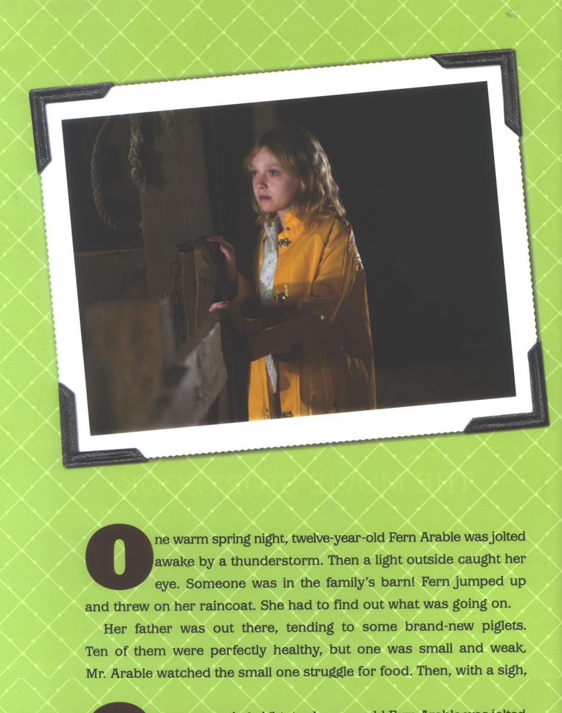 lovely-dakota-charlottes-web-movie-storybook-02.jpg