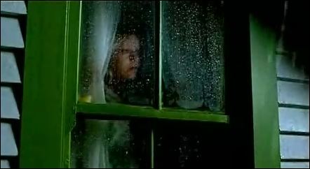 lovely-dakota-charlottes-web-teaser-02.jpg