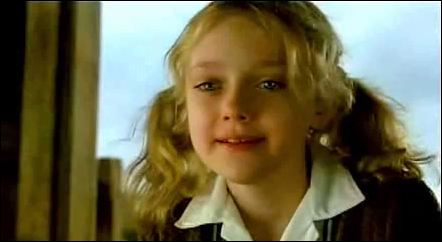 lovely-dakota-charlottes-web-teaser-35.jpg