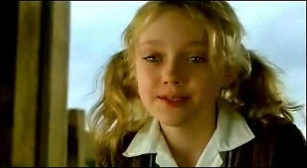 lovely-dakota-charlottes-web-teaser-38.jpg