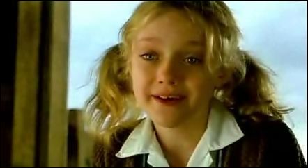 lovely-dakota-charlottes-web-teaser-43.jpg