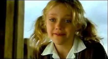 lovely-dakota-charlottes-web-teaser-44.jpg