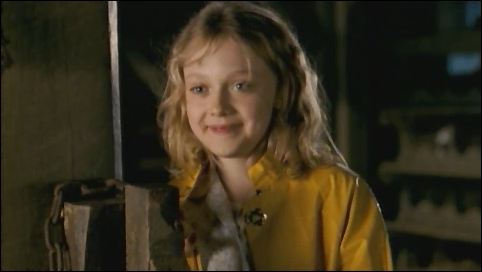 lovely-dakota-charlottes-web-trailer-15.jpg