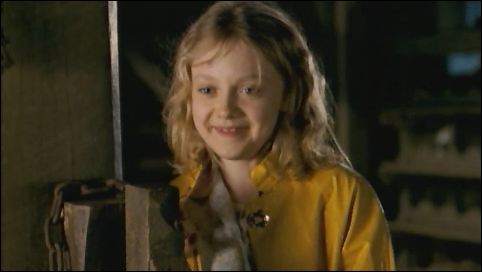 lovely-dakota-charlottes-web-trailer-18.jpg