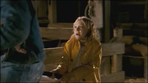 lovely-dakota-charlottes-web-trailer-25.jpg