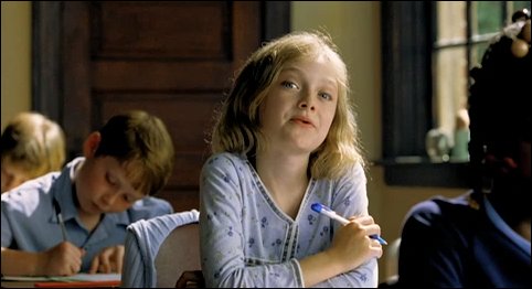 lovely-dakota-dreamer-trailer-006.jpg