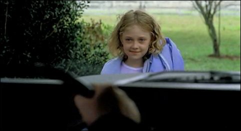 lovely-dakota-dreamer-trailer-013.jpg