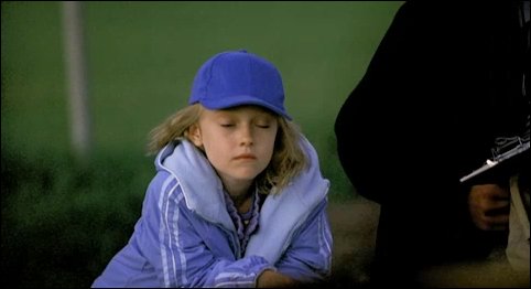 lovely-dakota-dreamer-trailer-016.jpg