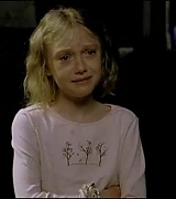 lovely-dakota-dreamer-trailer-048.jpg