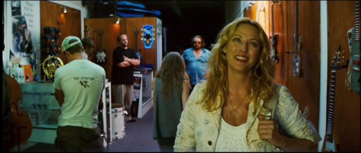 lovely-dakota-cutlass-screen-capture-117.jpg