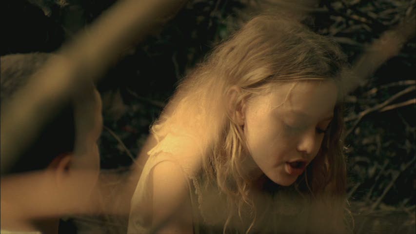 lovely-dakota-hounddog-screen-capture-0044.jpg