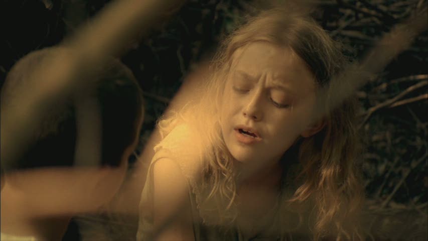 lovely-dakota-hounddog-screen-capture-0047.jpg
