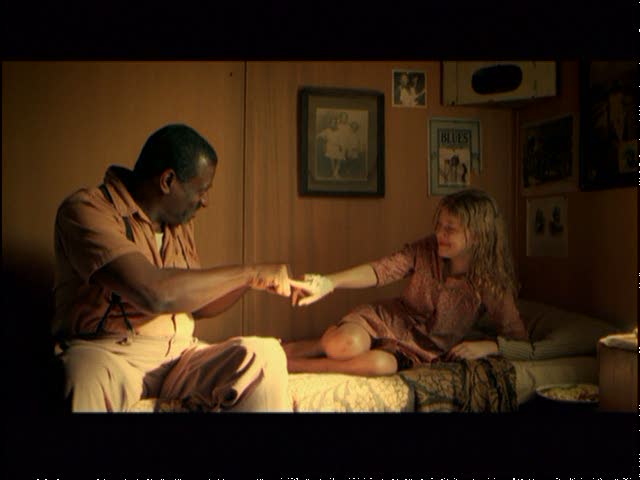 lovely-dakota-hounddog-theatrical-trailer-057.jpg