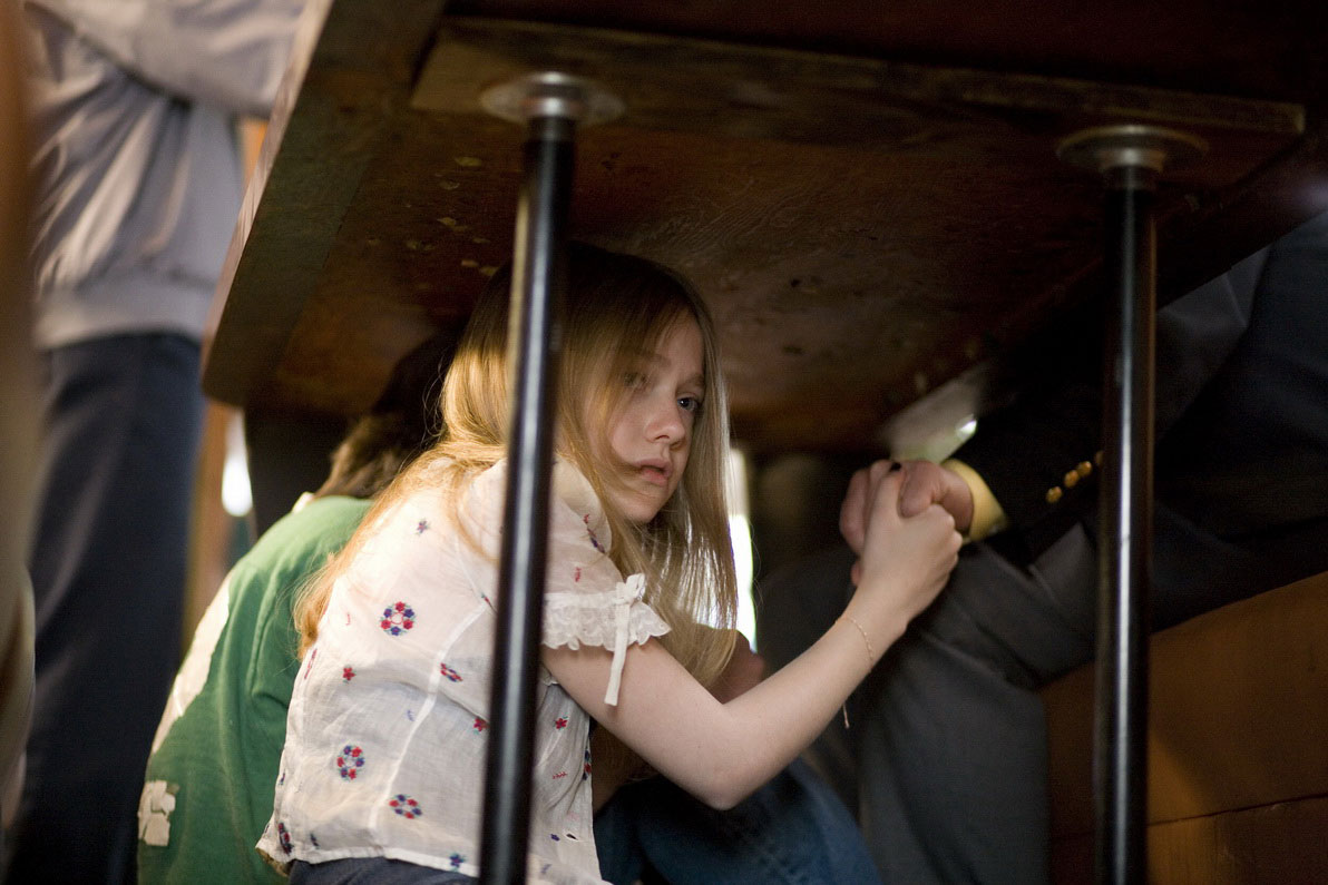lovely-dakota-fragments-still-02.jpg
