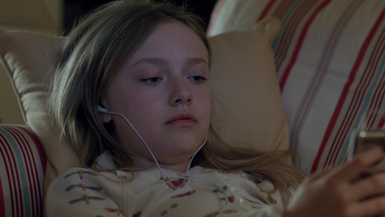 lovely-dakota-fragments-screen-capture-056.jpg
