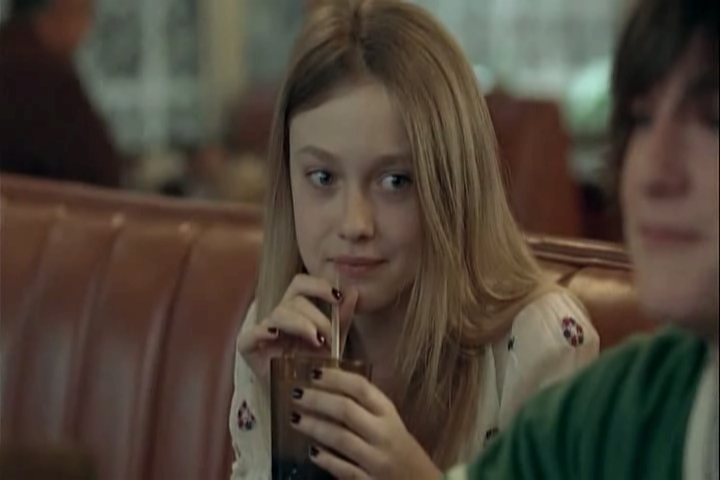 lovely-dakota-fragments-trailer-02.jpeg