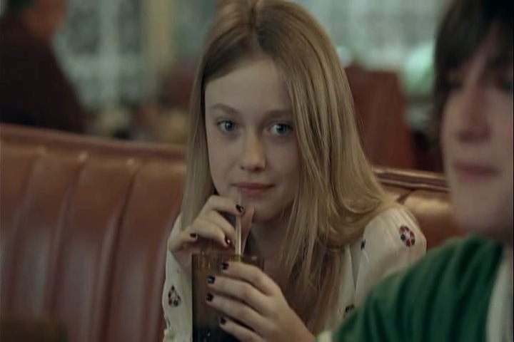 lovely-dakota-fragments-trailer-03.jpeg