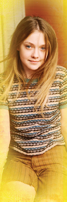 lovely-dakota-secret-life-bees-promo-shoot-05.jpg