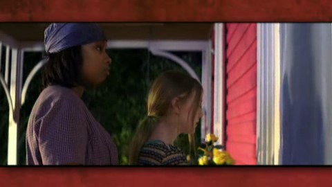 lovely-dakota-secret-life-bees-clip-42.jpg