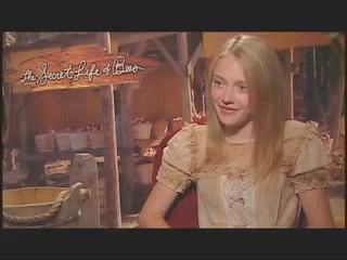 lovely-dakota-secret-life-bees-featurette-1-27.jpg