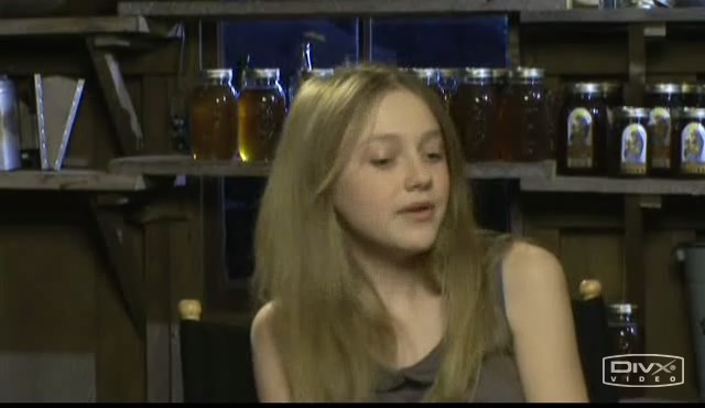 lovely-dakota-secret-life-bees-interview-009.jpg
