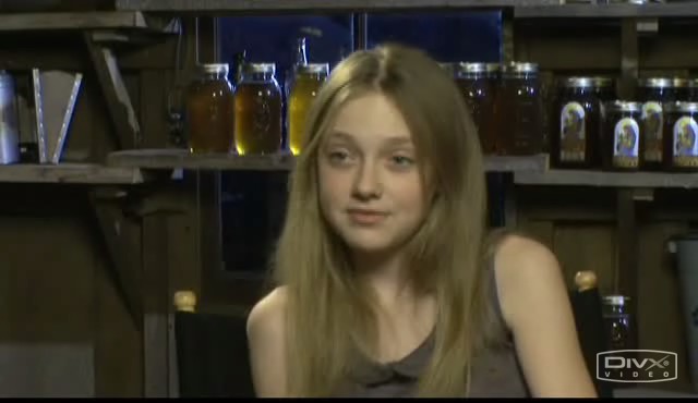 lovely-dakota-secret-life-bees-interview-012.jpg