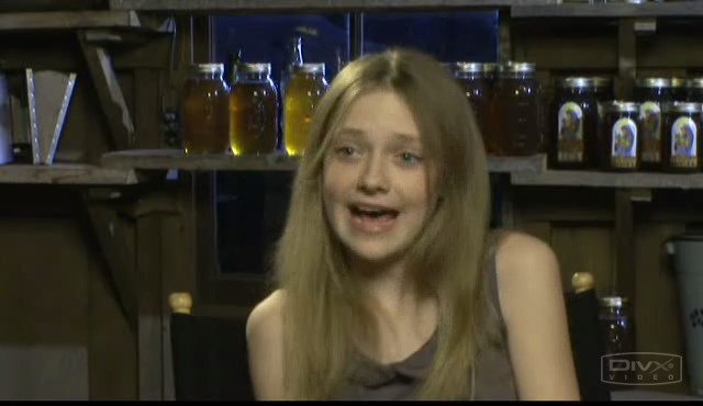 lovely-dakota-secret-life-bees-interview-017.jpg